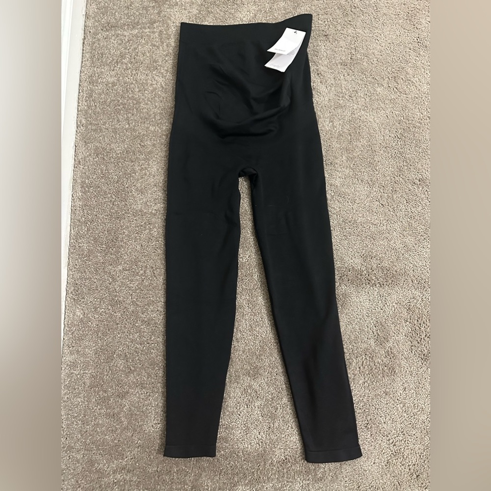 NWT Blanqi Everyday Maternity Leggings Style M18